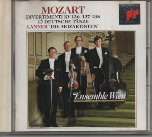 CD「MOZART:DIVERTIMENTI・GERMAN DANCES・ENSEMBLE WIEN」