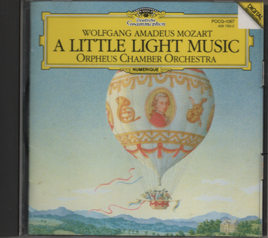 CD　『MOZART ／A LITTLE LIGHT MUSIC』　